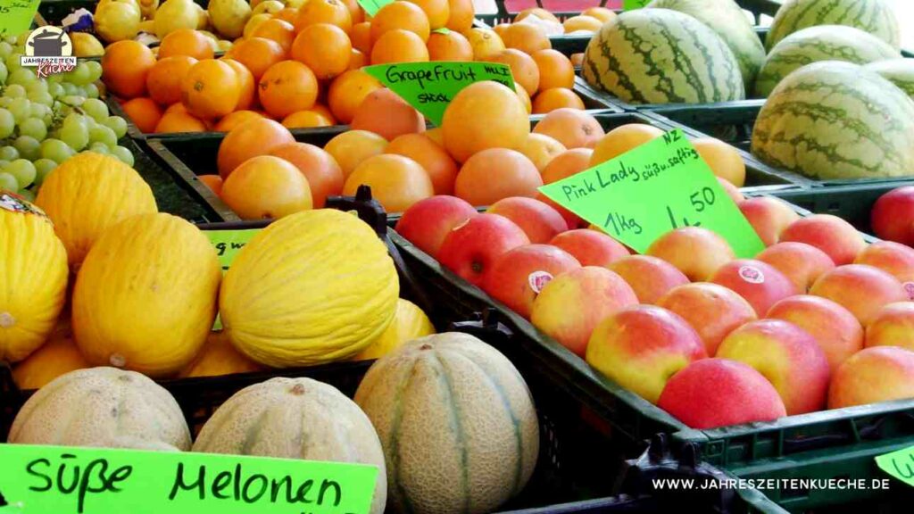 Melonen und Äpfel für eine selbstgekochte Marmelade ohne Gelierzucker